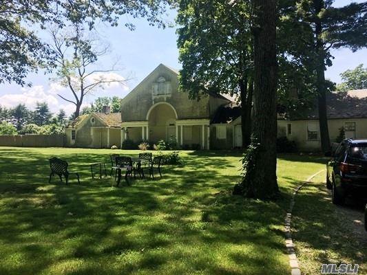 753 Remsen Ln - Photo 1