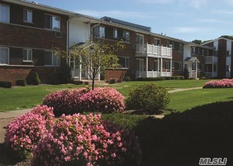 9 Williams Blvd - Photo 1