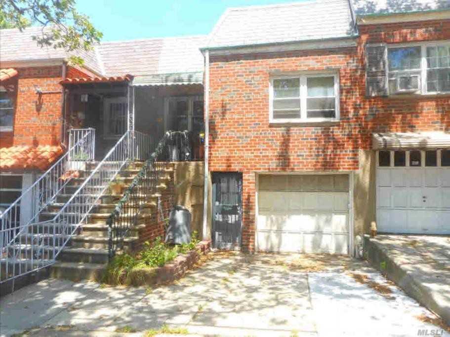 203 Onderdonk Ave - Photo 1
