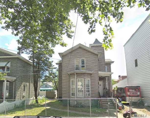 95-14 93rd St - Photo 1
