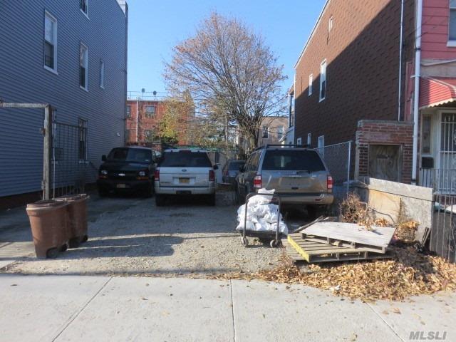 400 Linwood St - Photo 1