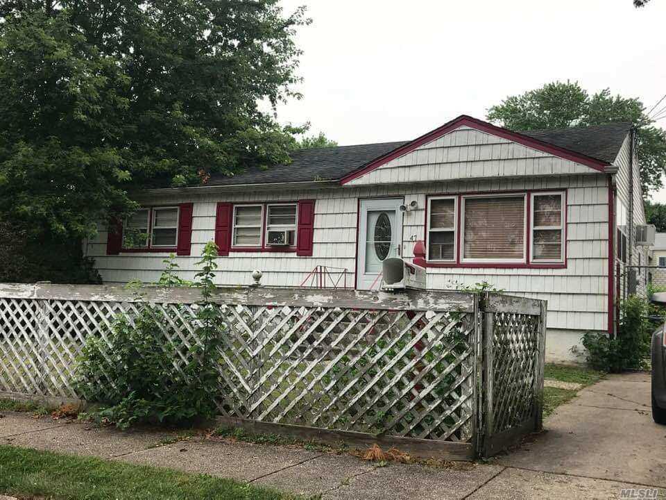 47 1st St - Photo 1