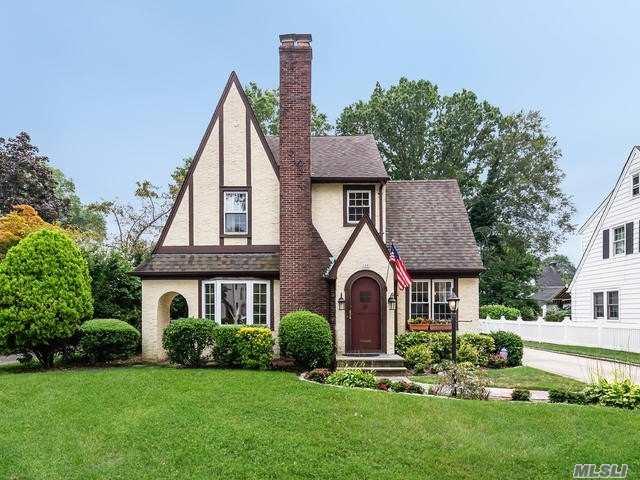 100 Locust St - Photo 1