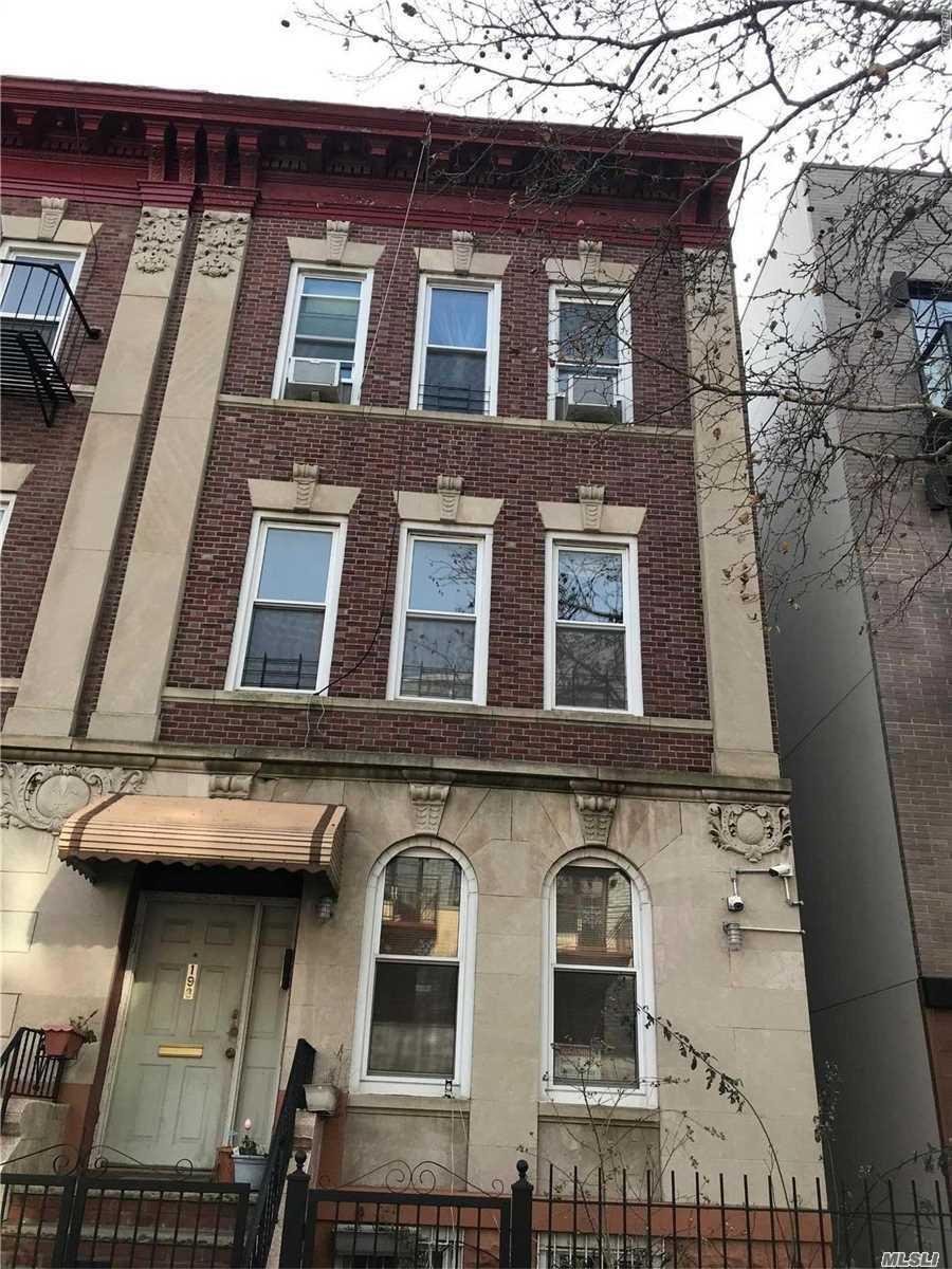 198 Hawthorne St - Photo 1