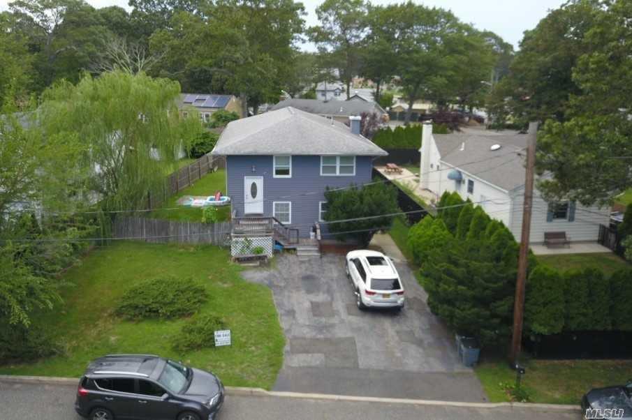 10 Park Cir - Photo 1