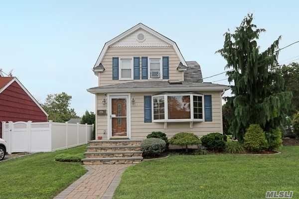 2327 Lafayette St - Photo 1