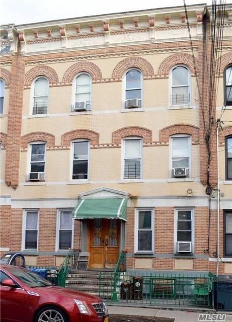 18-58 Putnam Ave - Photo 1