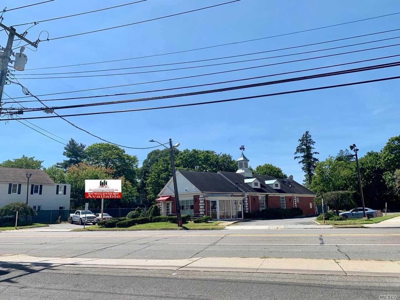 292 Little East Neck Rd - Photo 1