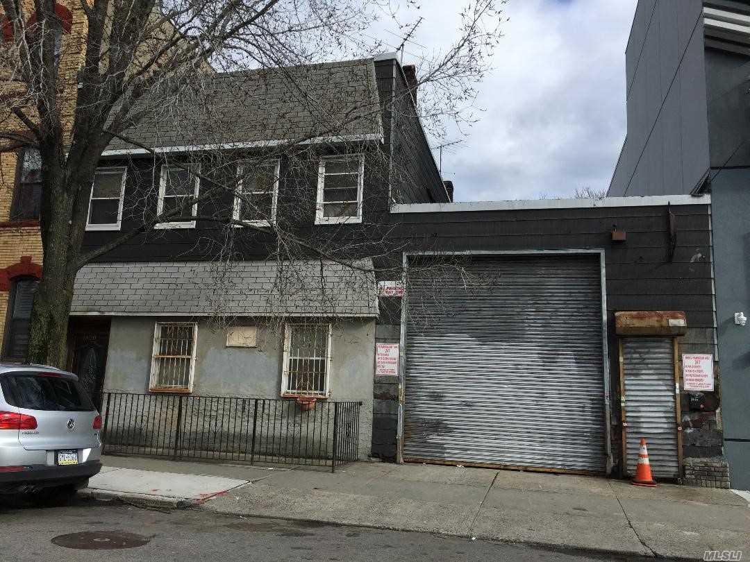 1820 Gates Ave - Photo 1