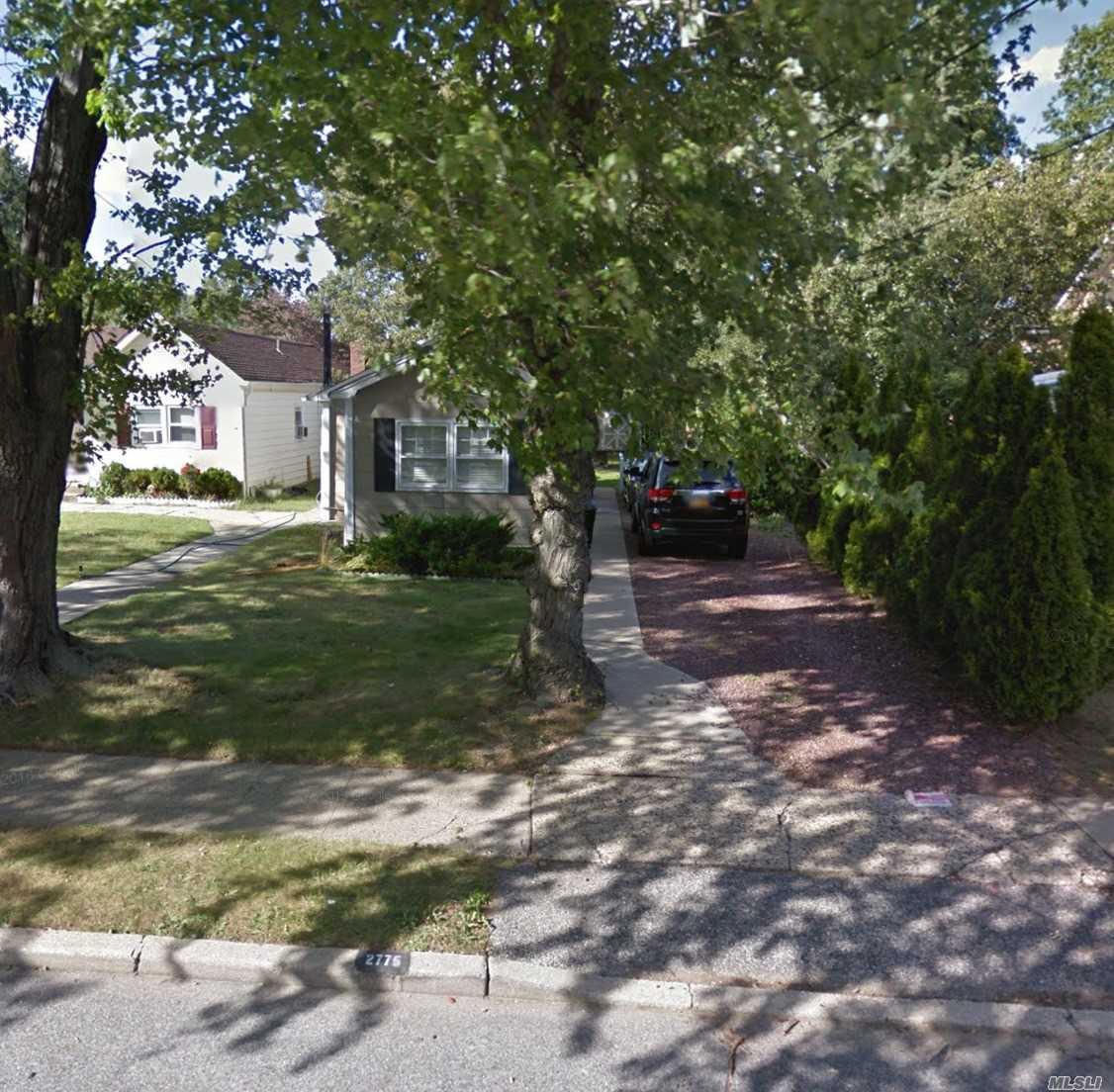 2775 Falcon St - Photo 1
