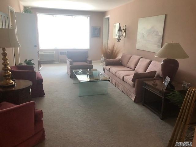 23-35 Bell Blvd - Photo 1