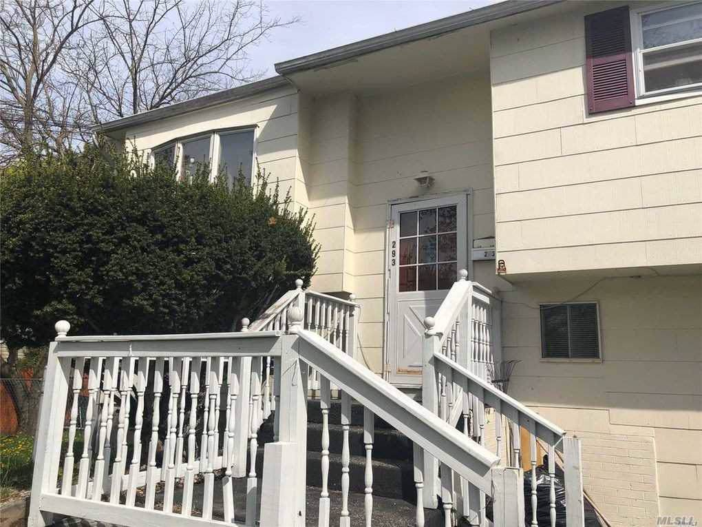 293 Pennsylvania Ave - Photo 1