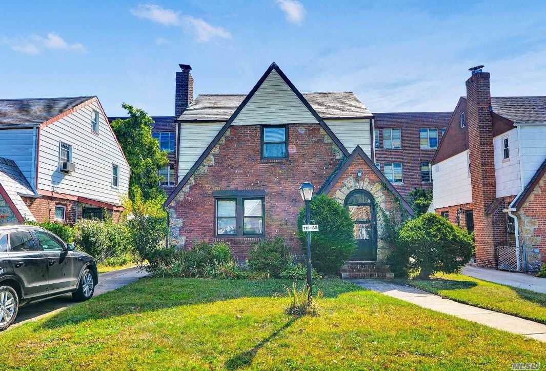 115-39 220 St - Photo 1