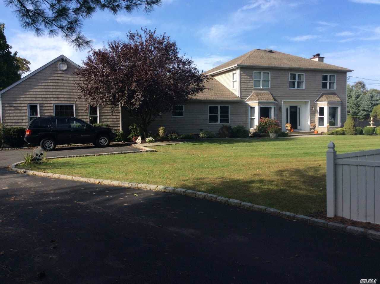 493 Edgewood Ave - Photo 1
