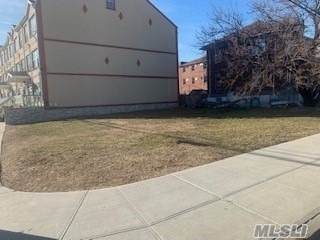 28-03 Seagirt Blvd - Photo 1