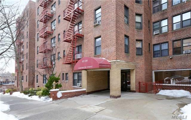 67-30 Dartmouth St - Photo 1