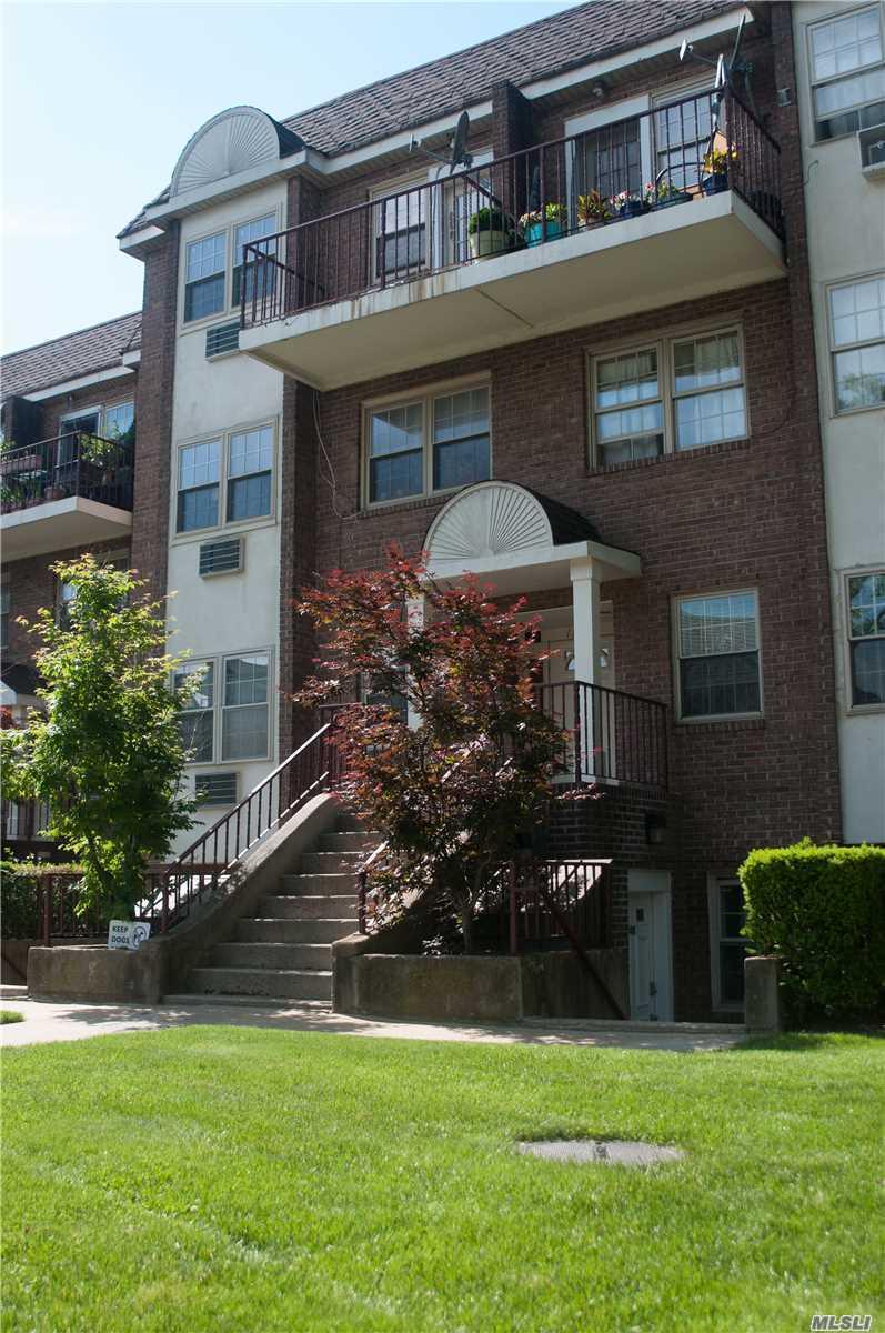 172-39 Highland Ave - Photo 1