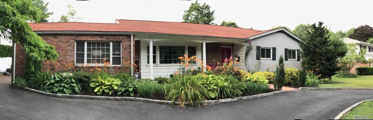 211 Syosset Woodbury Rd - Photo 1