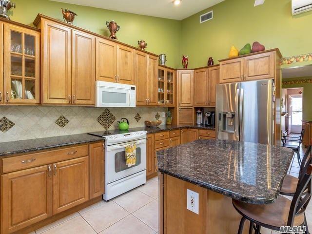 1 Hunters Ct - Photo 1