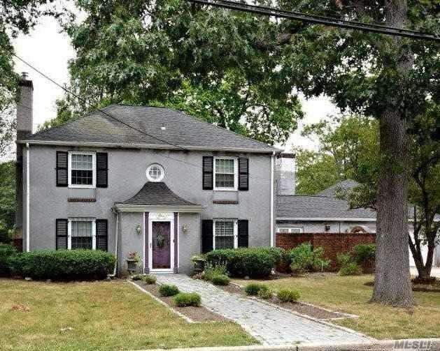 1 Lagoon Pl - Photo 1