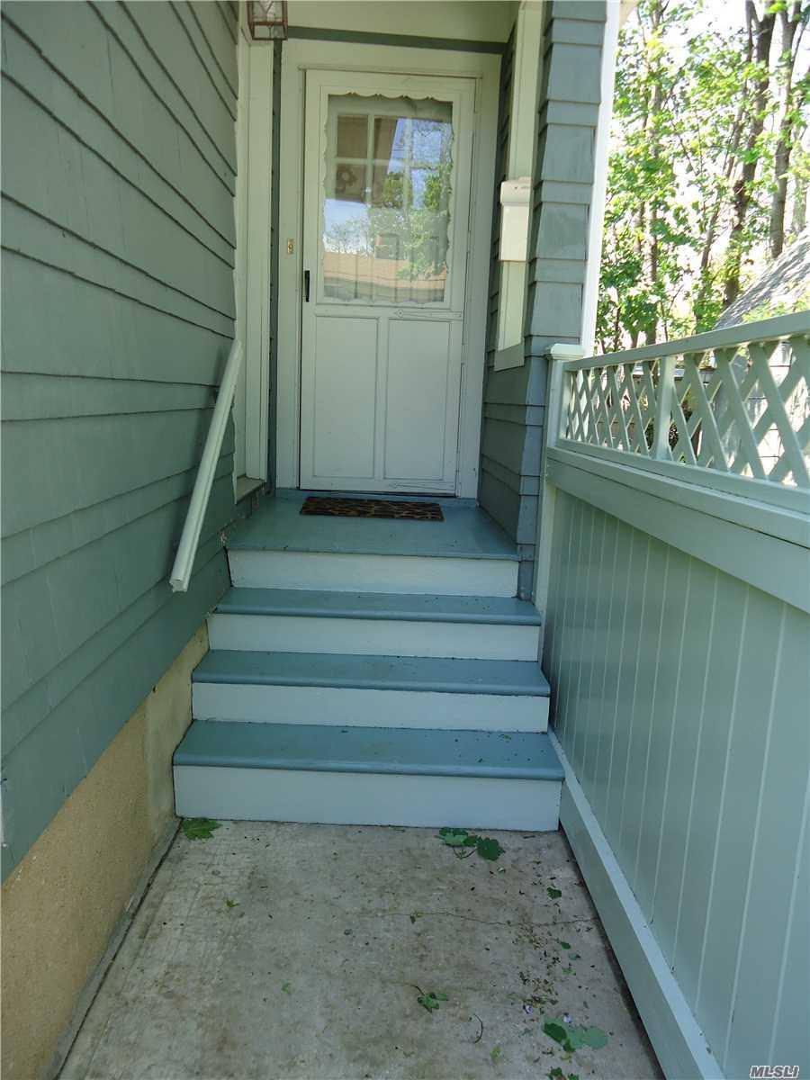 263 Willow St - Photo 1