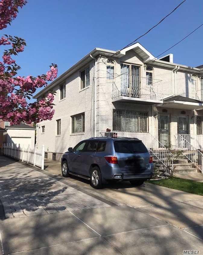 61-30 Cloverdale Blvd - Photo 1