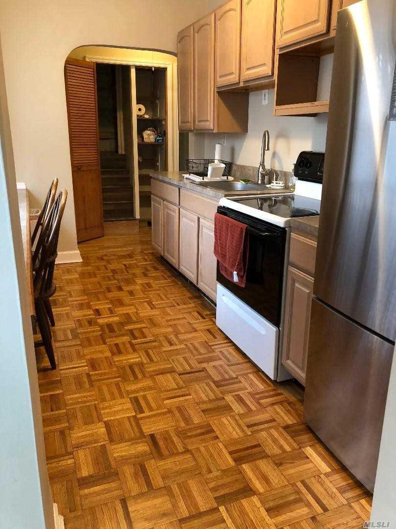 700 6th Ave - Photo 1