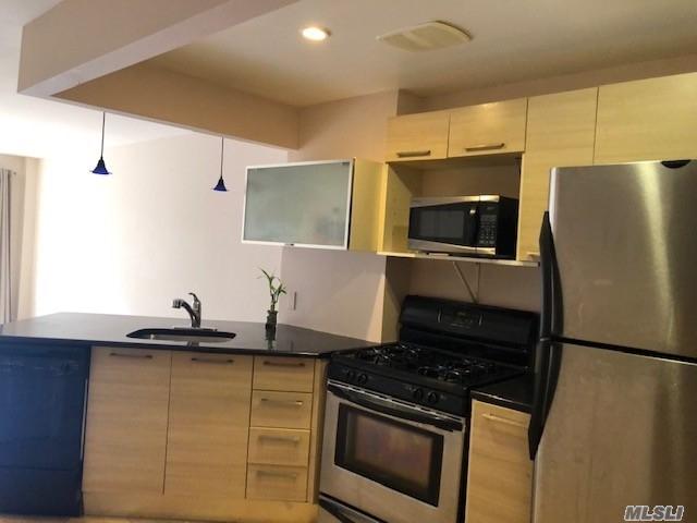83-75 117 St - Photo 1