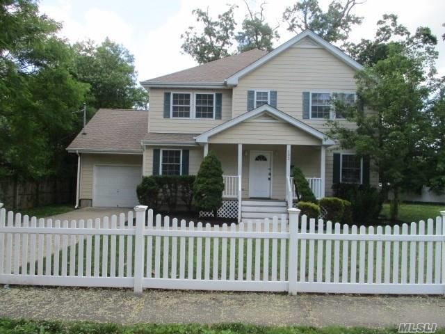 102 Clocks Blvd - Photo 1