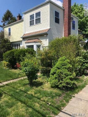 129-16 Francis Lewis Blvd - Photo 1