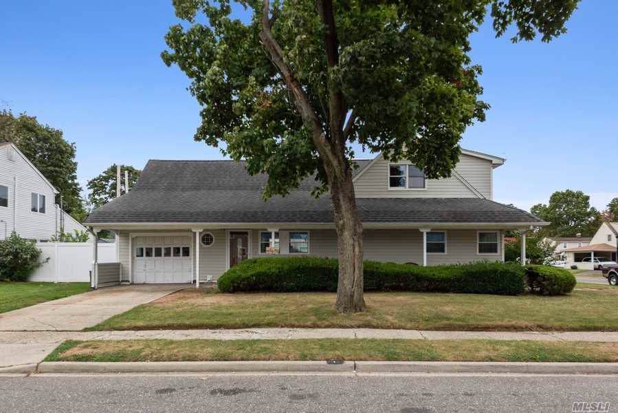 1 Starling Ln - Photo 1
