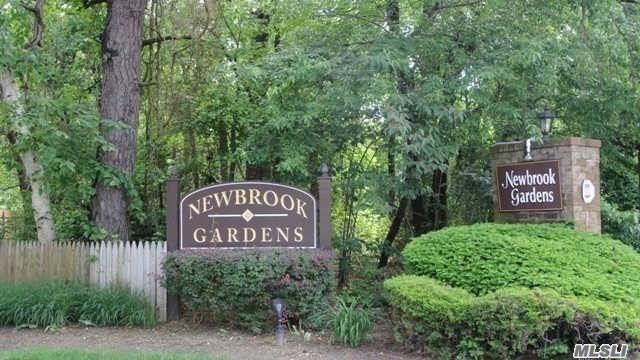 33 Pinebrook Ln - Photo 1