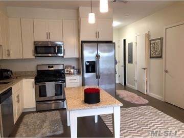 324 Main St - Photo 1