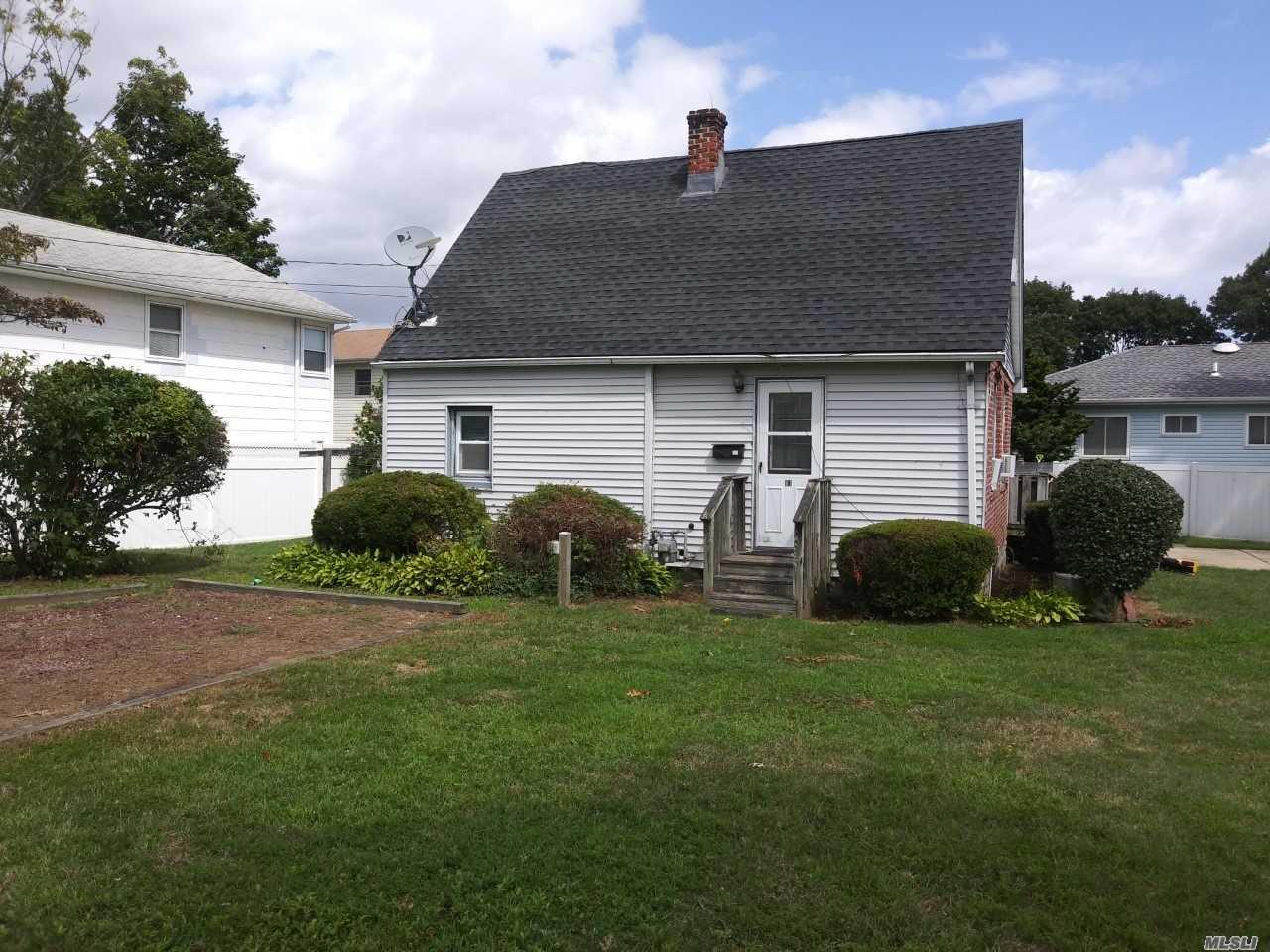 61 Lafayette Rd - Photo 1