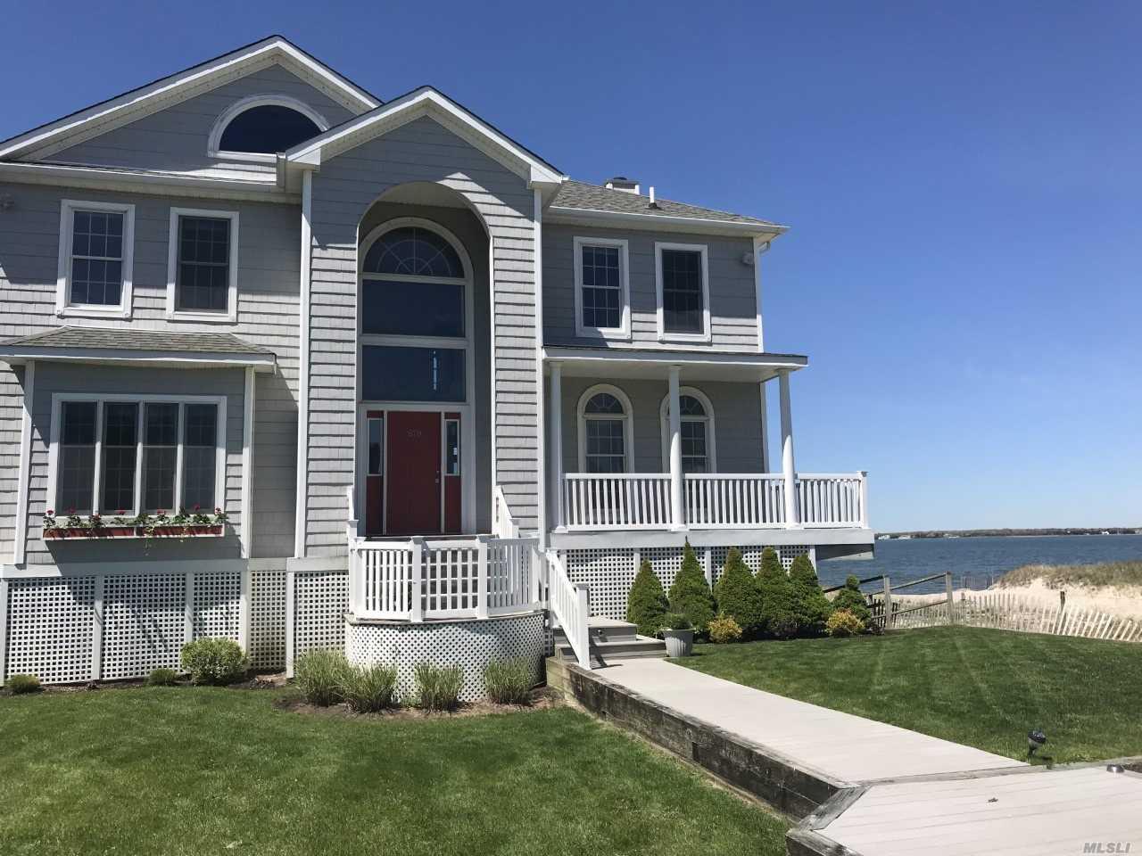 670 Dune Rd - Photo 1