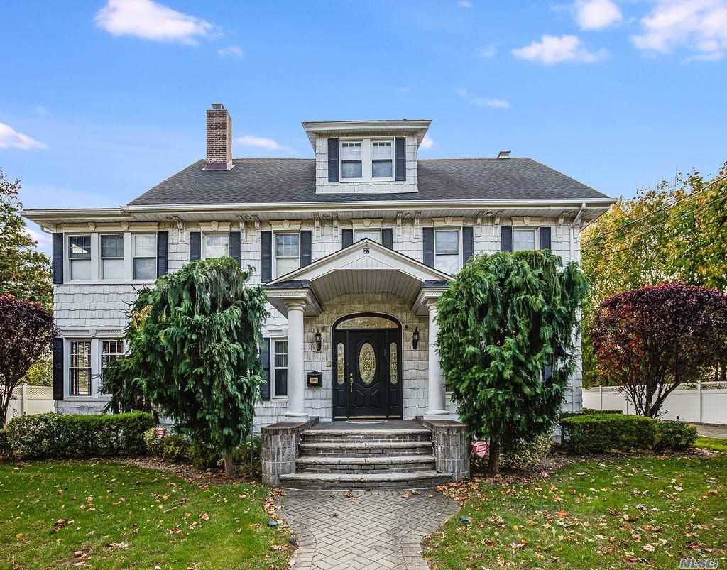 27 Maple Ave - Photo 1