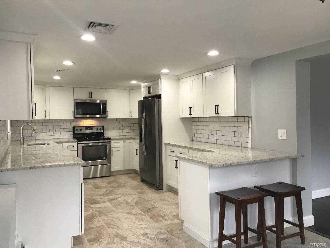 6 Edgewood Ave - Photo 1