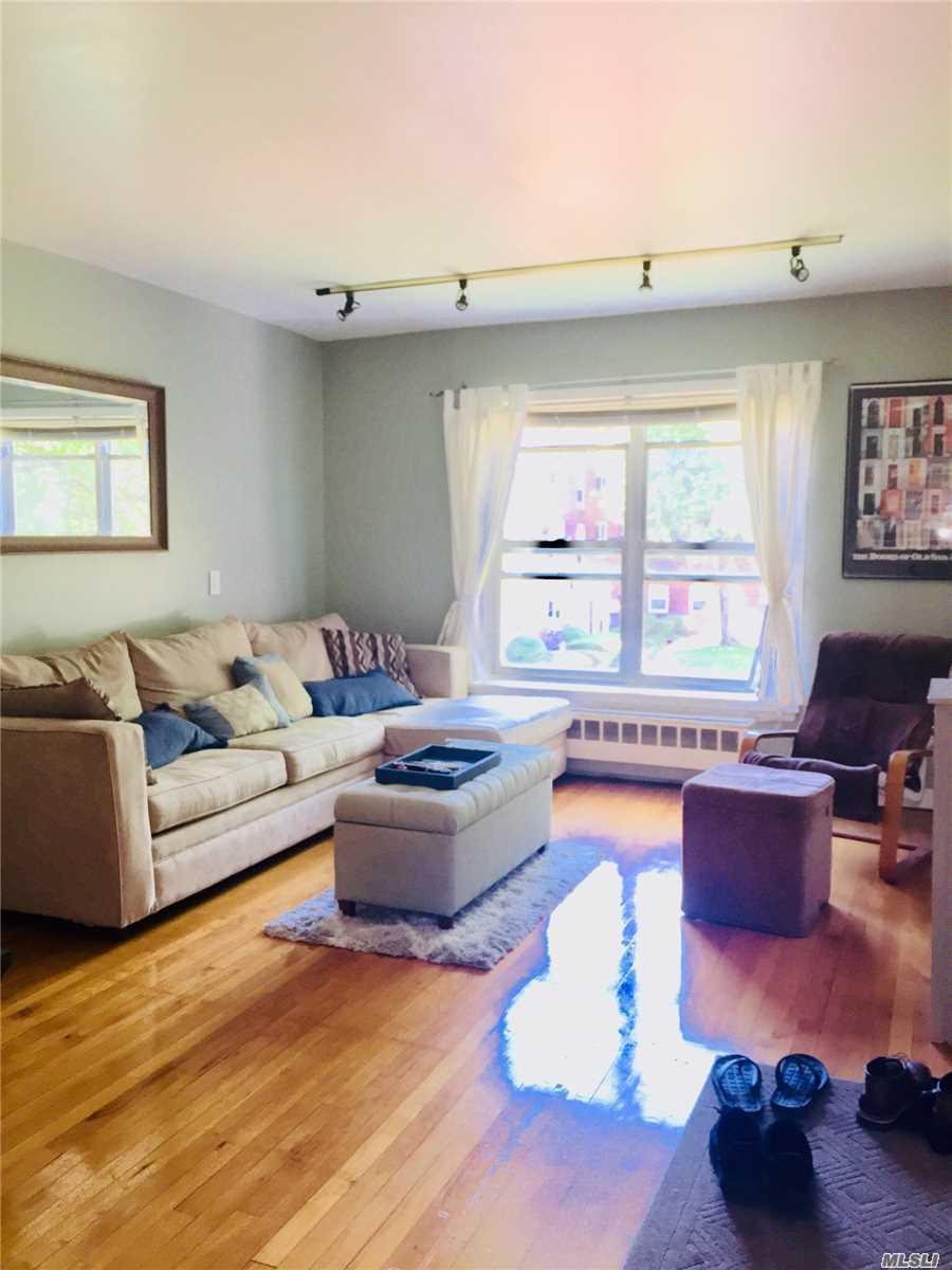 221 Middle Neck Rd - Photo 1