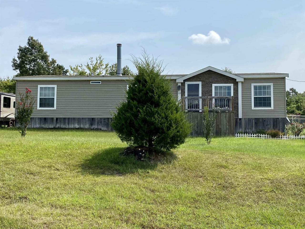 112 Zada St. - Photo 1