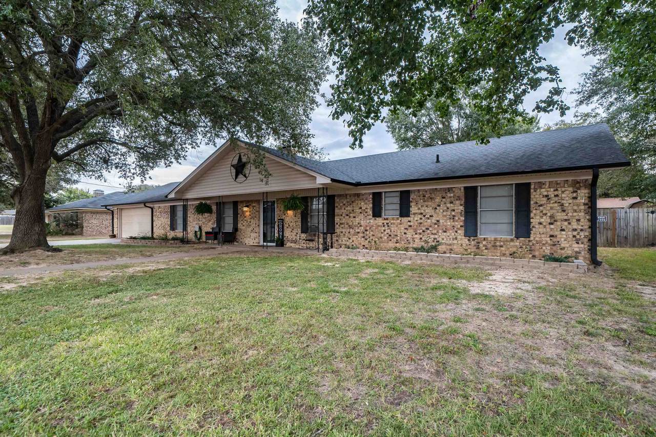 446 Pamela Dr - Photo 1