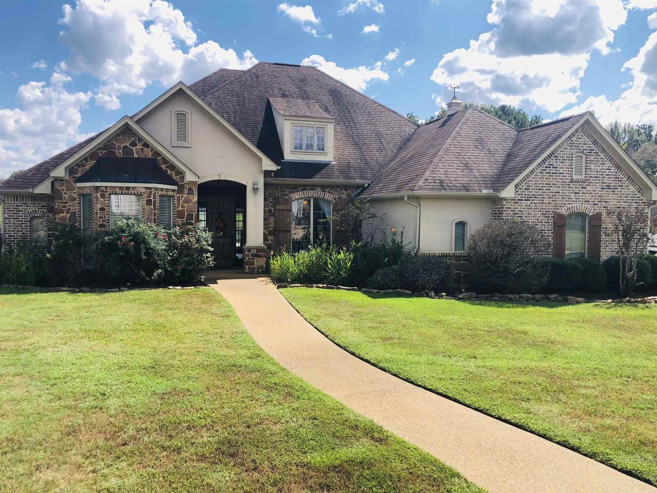 125 Rutland Dr - Photo 1