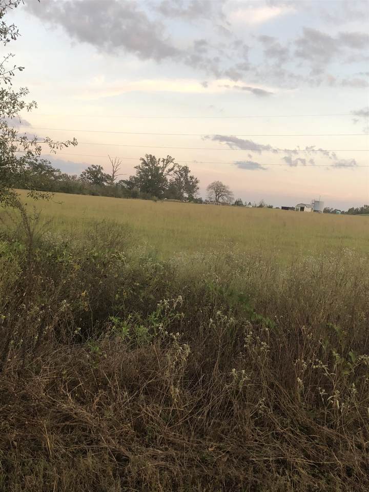 TBD Cr 403 - Photo 1