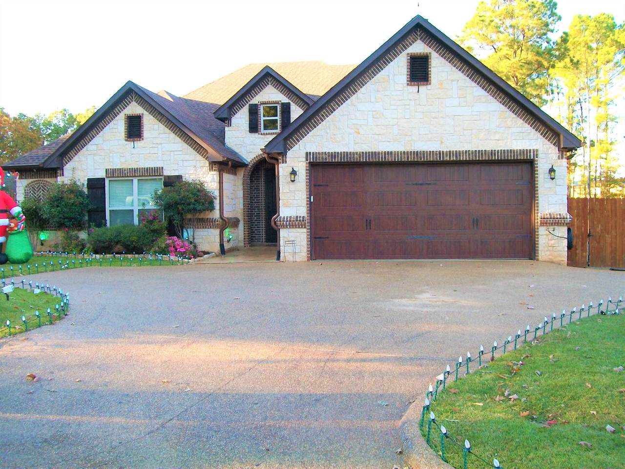 1207 Marigold Lane - Photo 1