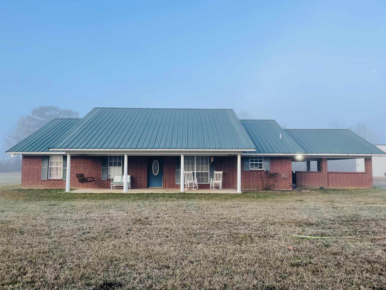 2505 Mercer Road - Photo 1