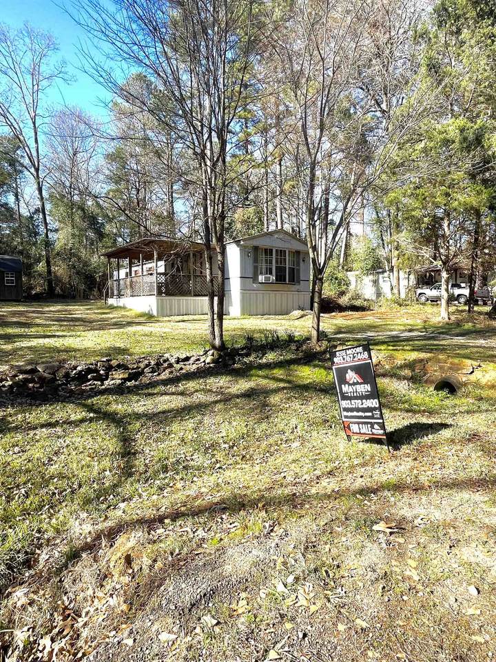329 Lakeside Drive - Photo 1