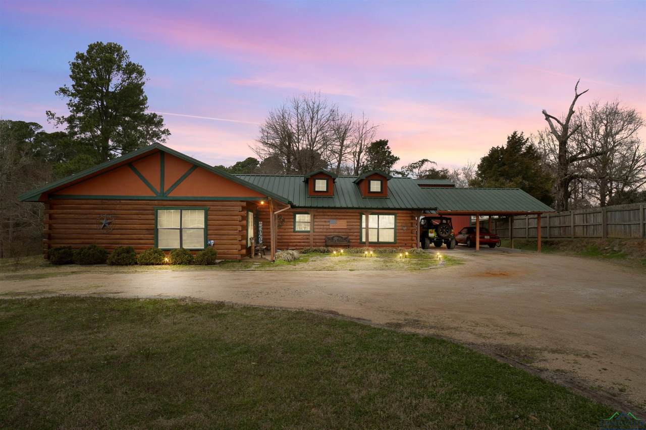 5466 Glenwood Drive - Photo 1