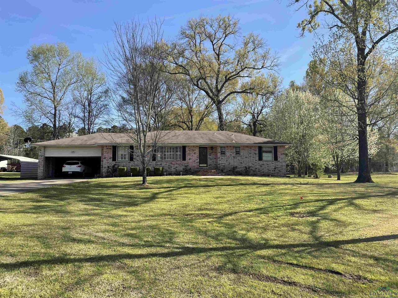 246 Angela Lane - Photo 1