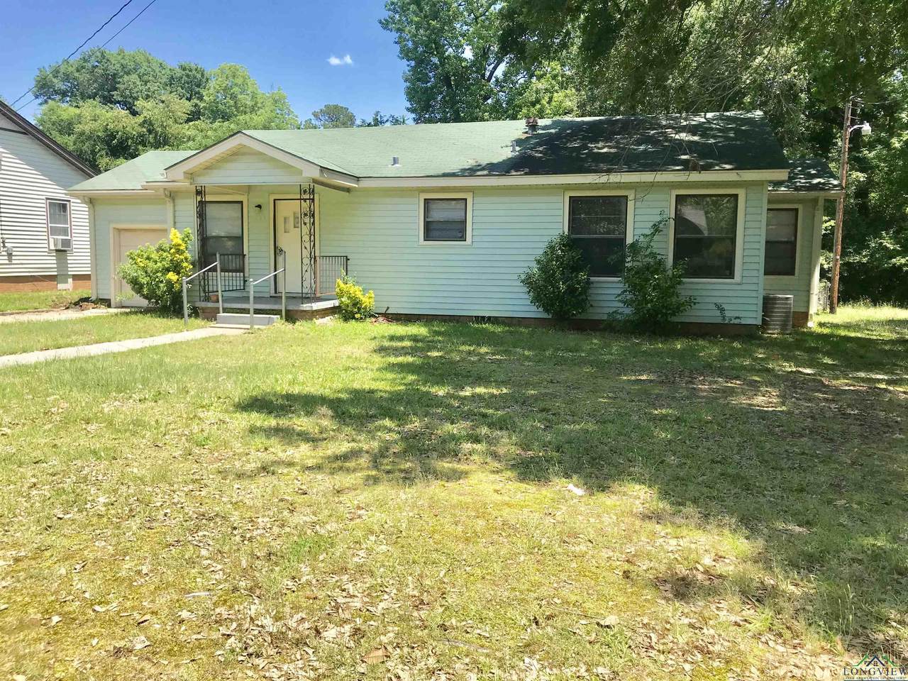 1808 Garland Dr - Photo 1