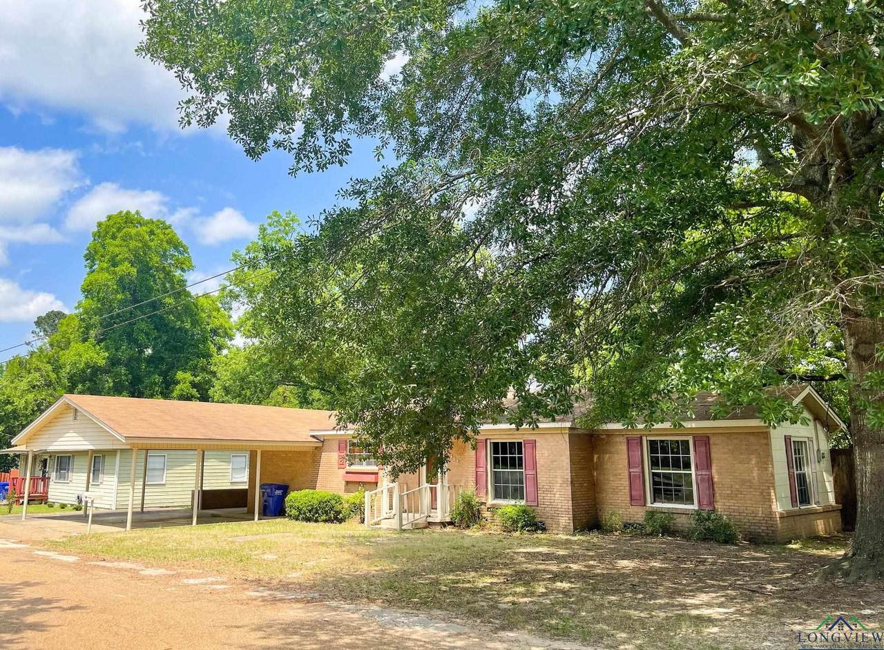 409 Oak Street - Photo 1