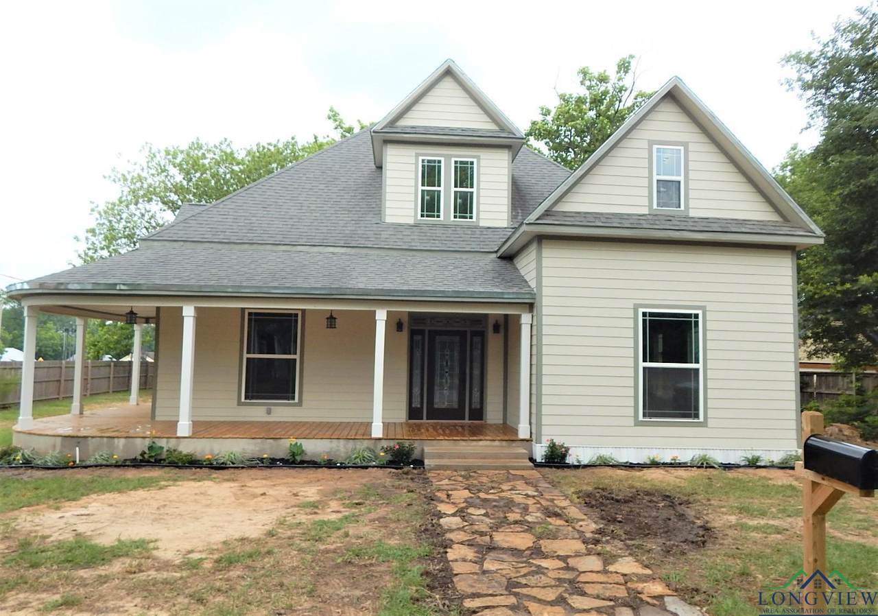 205 Peach St - Photo 1